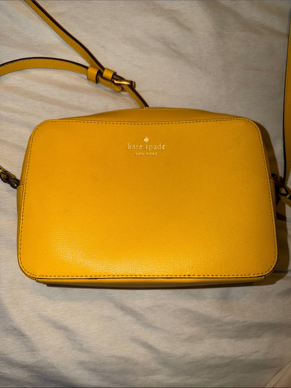 Kate Spade Vibrant Harper Sunflower Field Yellow Crossbody Bag - Picture 2 of 8